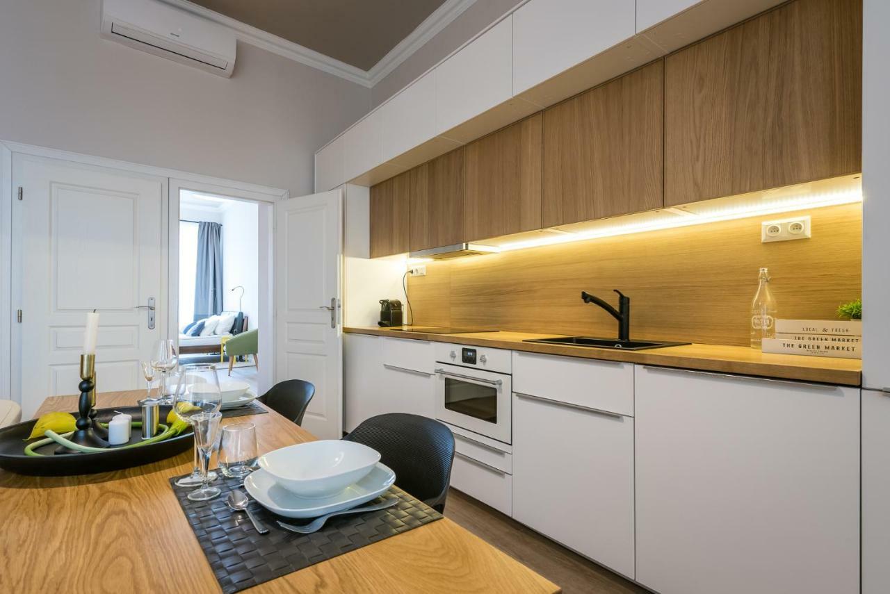 H75 Apartments Kosice Centre Kültér fotó